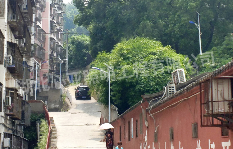 荊門東寶區福城花園社區太陽能路燈