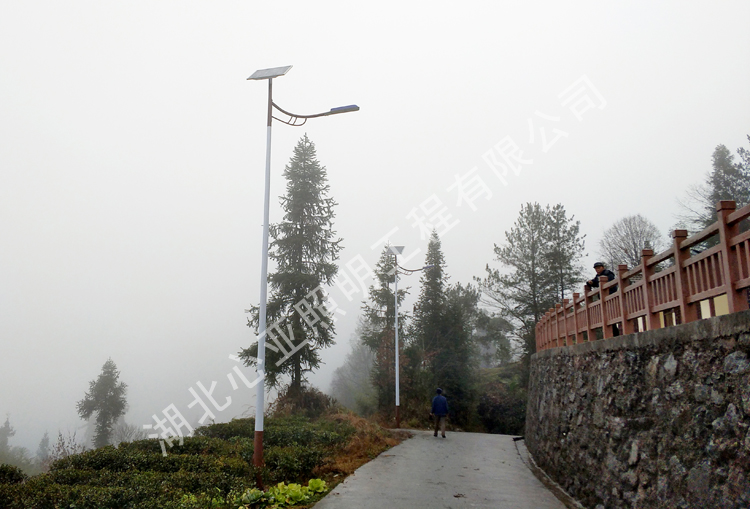 宜昌五峰縣北風(fēng)亞隧道路燈改造照明項(xiàng)目